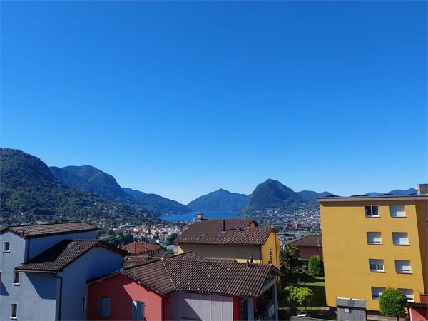 2693_Canobbio, Attico. 4.5 locali ristrutturato con vista lago 5