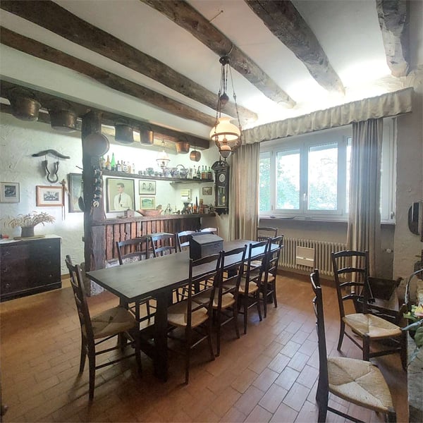 Montagnola, villa signorile 7.5 locali con terreno edificabile 6