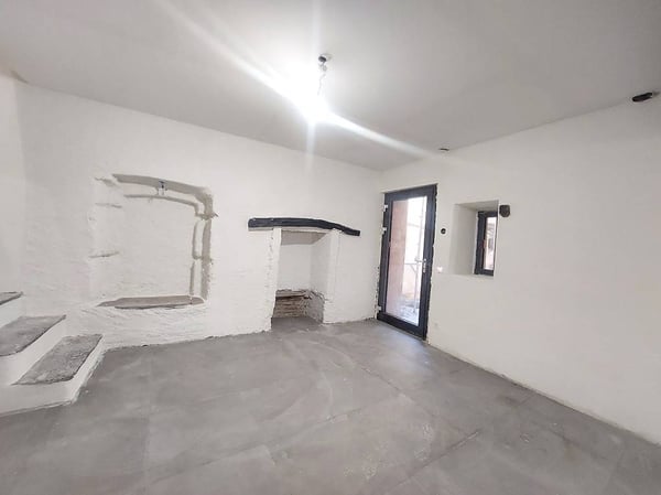 2575_Riva San Vitale, casa indipendente  al centro 5