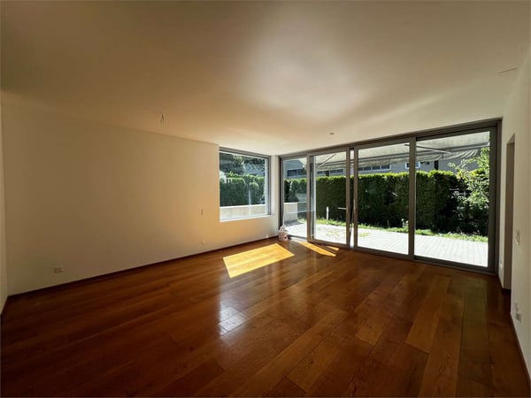 Rif. 2703 Lugano in affitto ampio 2.5 locali con giardino privato 4