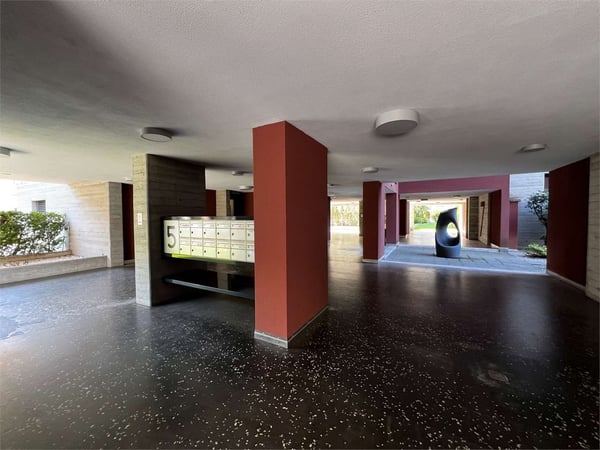 Rif. 2705 Lugano - Elegante 1.5 locali con terrazzo a pochi passi dall 2
