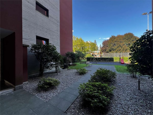 Rif. 2705 Lugano - Elegante 1.5 locali con terrazzo a pochi passi dall 1