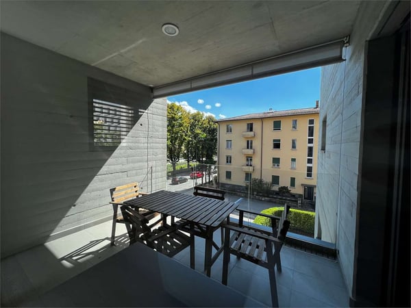 Rif. 2705 Lugano - Elegante 1.5 locali con terrazzo a pochi passi dall 6