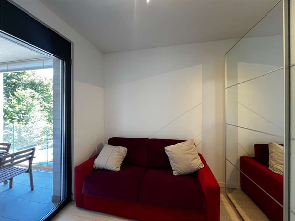 Rif. 2705 Lugano - Elegante 1.5 locali con terrazzo a pochi passi dall 7