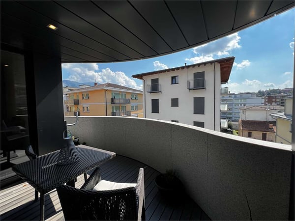 Rif. 2704 Lugano ampio 3.5 locali arredato a pochi passi dal centro pe 9
