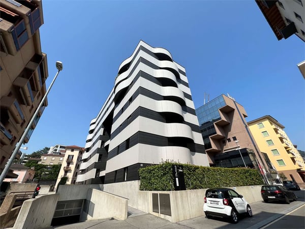 Rif. 2704 Lugano ampio 3.5 locali arredato a pochi passi dal centro pe 1