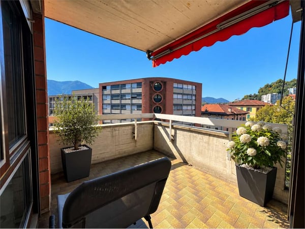 Rif. 2723 Lugano grazioso 3.5 locali vicino alla stazione 7