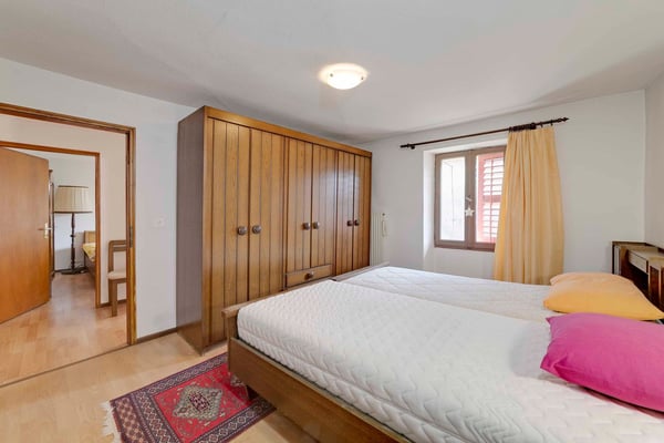 Casa unifamiliare di 6 locali con vista panoramica a Isone 12