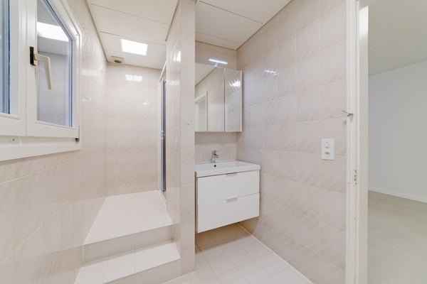 2 MESI GRATUITI - Ufficio Loft moderno di 1.5 locali a Cadro 11