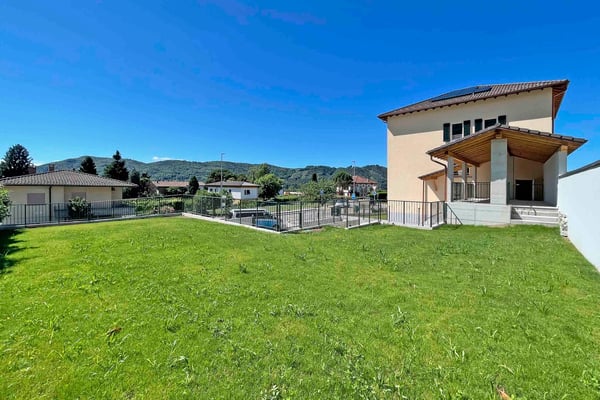 SPLENDIDI APPARTAMENTI CON GIARDINO E CORTE PRIVATA 5