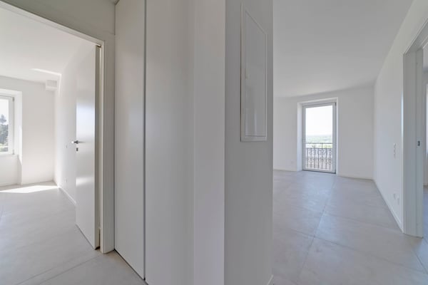 Moderno ed elegante appartamento con vista aperta 2