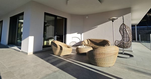 MODERNA VILLA CON PISCINA E ROOFTOP PANORAMICO 14