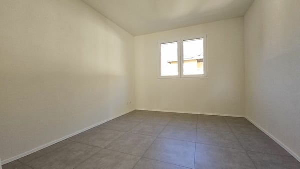 AMPIO E MODERNO 1.5 LOCALI 8