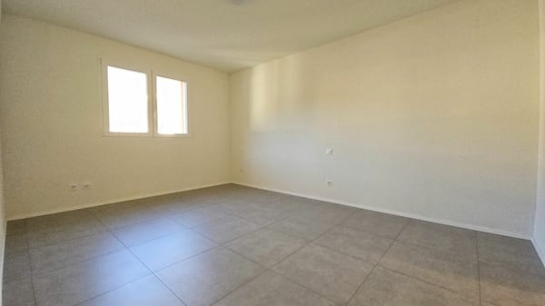 AMPIO E MODERNO 1.5 LOCALI 7