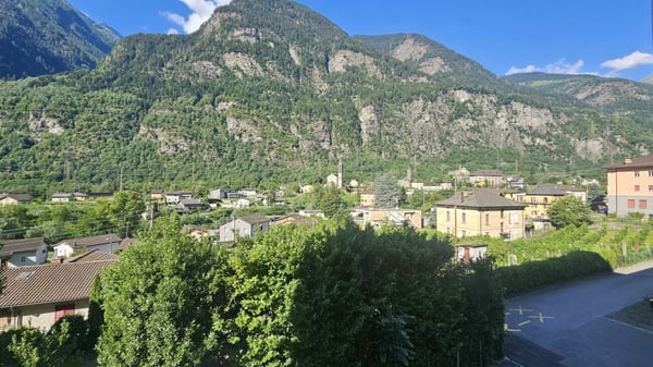 INTERESSANTI APPARTAMENTI 2.5 LOCALI 11