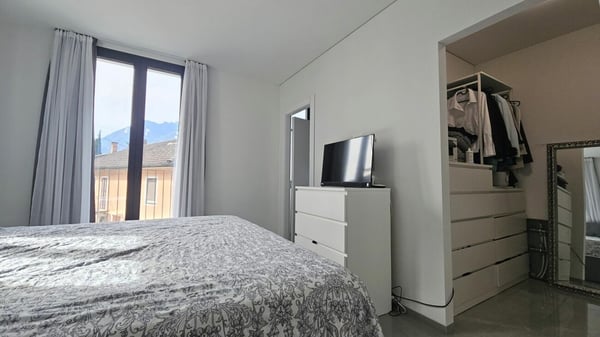 BELLA CASA UNIFAMILIARE DI 3.5 LOCALI 10