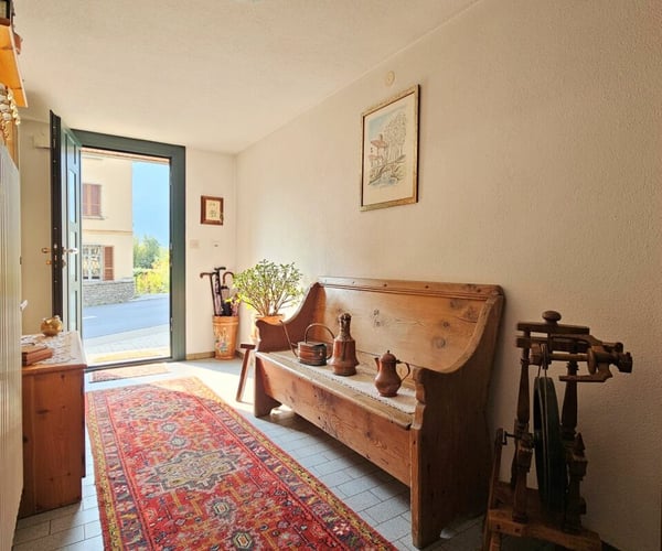 AMPIA CASA UNIFAMILIARE CON GIARDINO A S.VITTORE 8