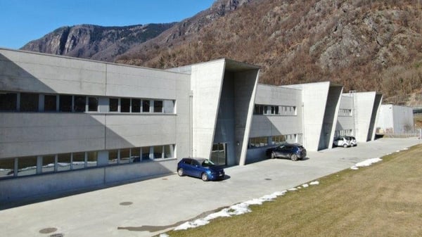 SPAZI INDUSTRIALI MODULABILI A SAN VITTORE (GR) 4