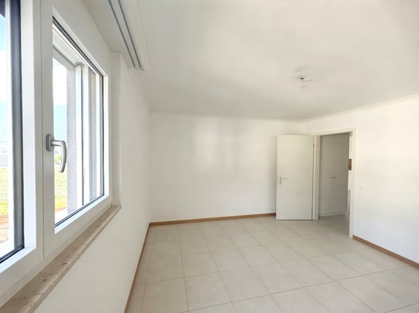CADENAZZO, funzionale 3.5 locali in posizione strategica 7