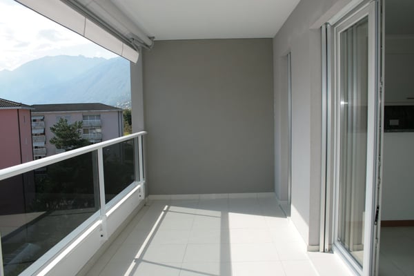 Funktionaler 3.5-Zimmer-Apartment mit Balkon 11
