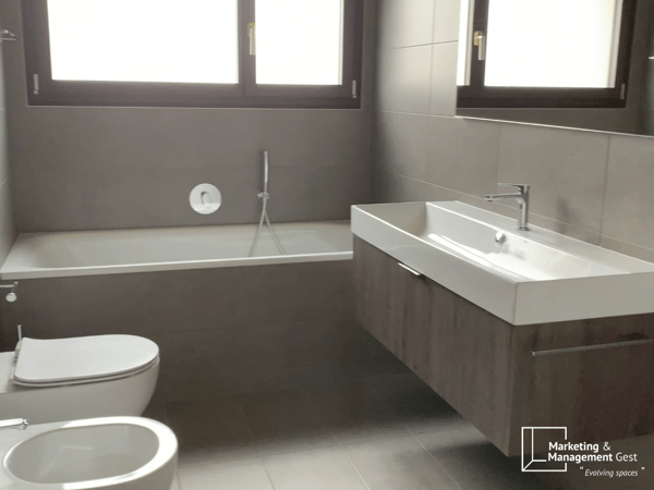 1.5 LOCALI, MODERNO E SIGNORILE ATTICO, PANORAMICO, NEL VERDE 11