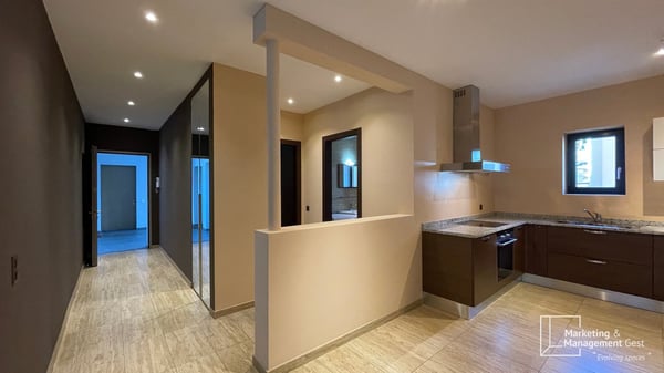 1.5 AMMOBILIATO con 2 TERRAZZE, AMPIO, MODERNO, SERVITISSIMO, RECENTE 2