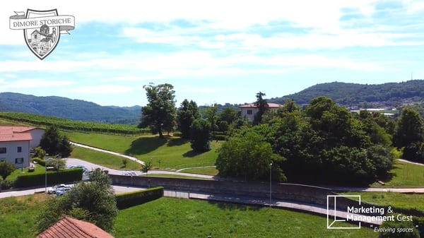 1.5 DI GRANDE CHARME, COMPLETAMENTE RISTRUTTURATO, RICERCATO, SILENZIOSO, 24