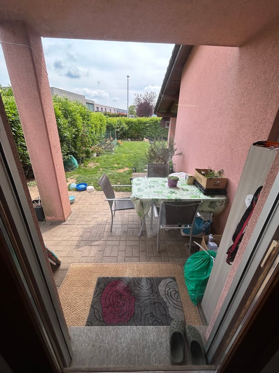 Elegante villa unifamiliare 1.5 locali con giardino privato 28