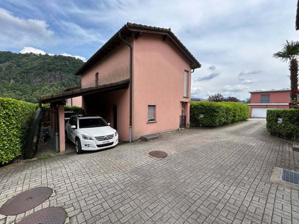 Elegante villa unifamiliare 1.5 locali con giardino privato 26