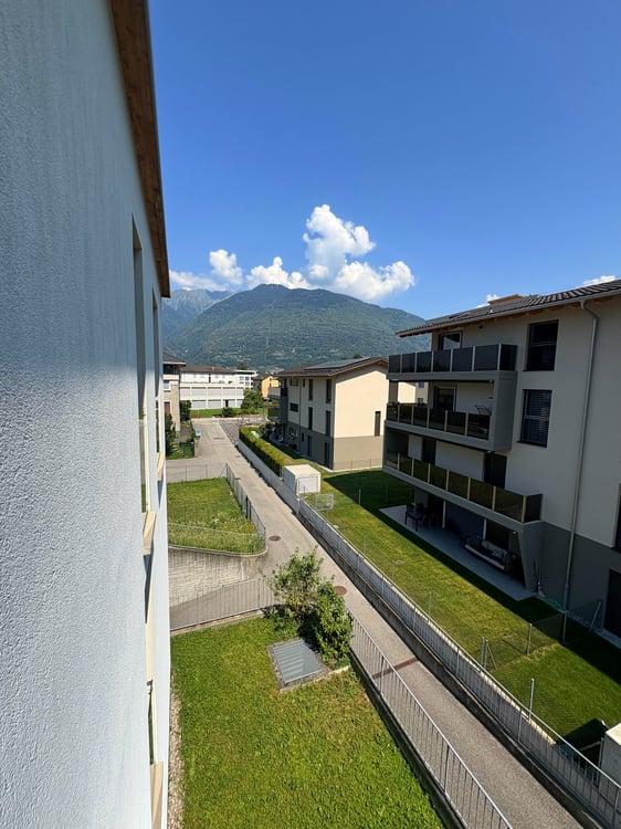 Vendesi attico a Giubiasco 26