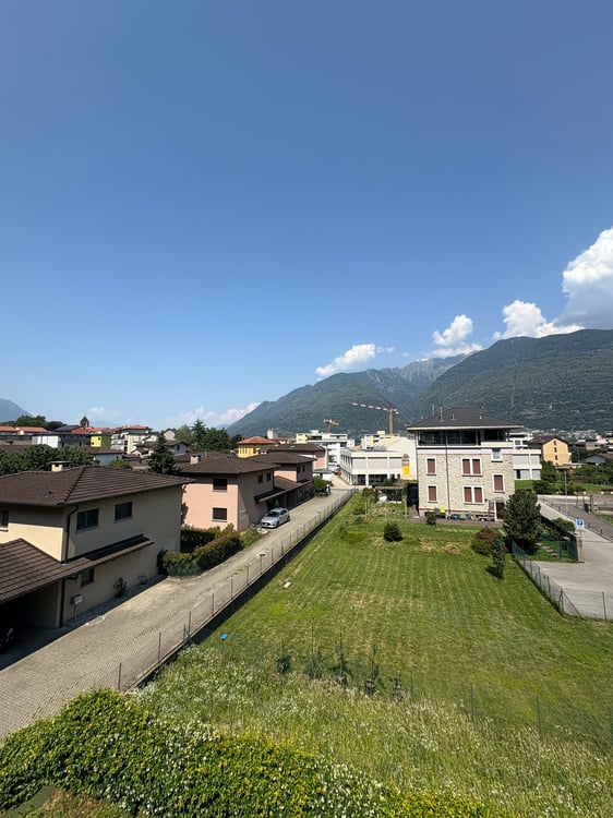 Affittasi moderno attico di 5.5 locali a Giubiasco 50