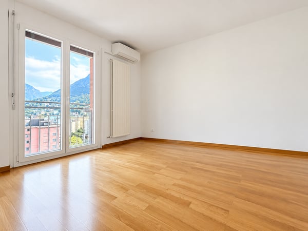 Appartamento luminoso con vista a Lugano – Disponibile subito 6