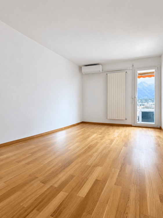 Appartamento luminoso con vista a Lugano – Disponibile subito 4