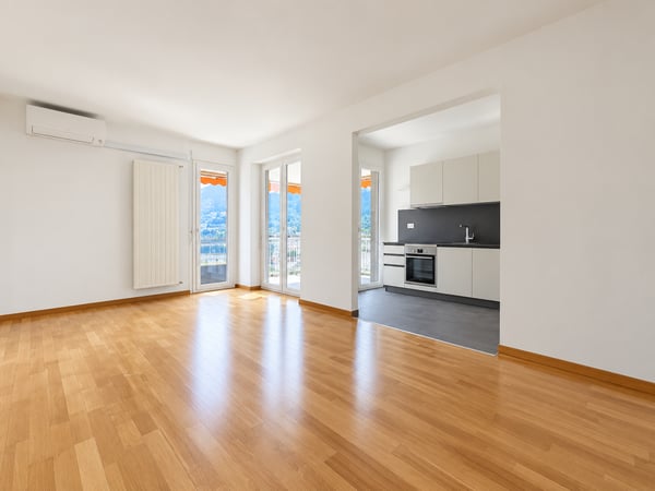 Appartamento luminoso con vista a Lugano – Disponibile subito 3