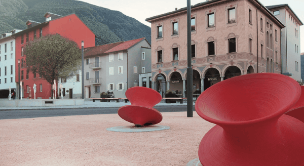 DIRETTAMENTE DAL PROMOTORE - Giubiasco - Piazza Grande 4