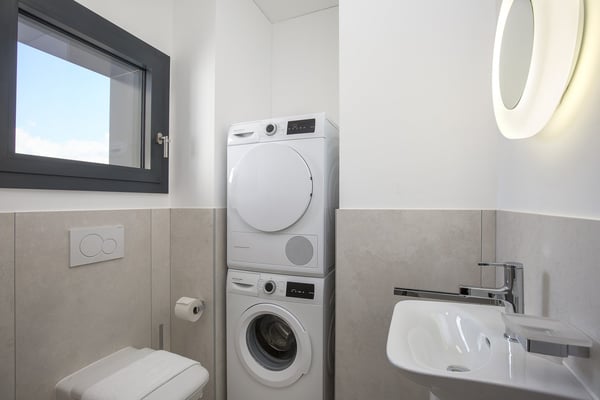 Großzügige 4,5-Zimmer-Wohnung, zentral und nahe den Universitäten von Lugano 10