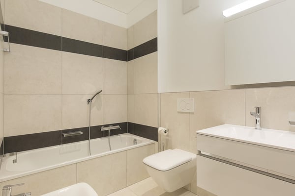 Großzügige 4,5-Zimmer-Wohnung, zentral und nahe den Universitäten von Lugano 11