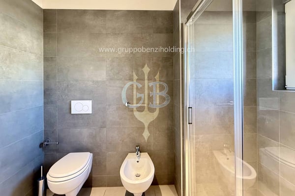 DIRETTAMENTE DAL PROMOTORE - Giubiasco - Piazza Grande 23