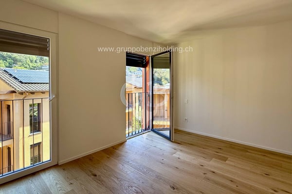 DIRETTAMENTE DAL PROMOTORE - Giubiasco - Piazza Grande 17