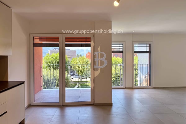 DIRETTAMENTE DAL PROMOTORE - Giubiasco - Piazza Grande 4
