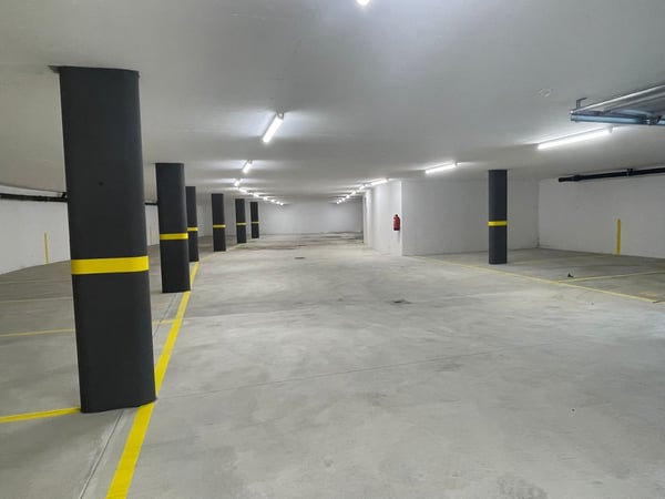 Attico di lusso con terrazza e jacuzzi a Massagno – Disponibile subito 9