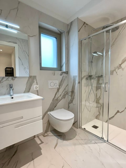 Elegante appartamento con terrazza rooftop a Massagno – Disponibile subito 22