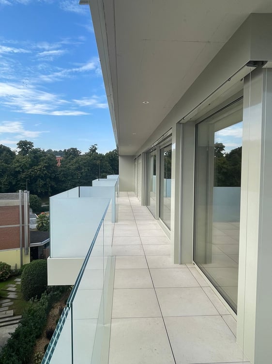 Attico di lusso con terrazza e jacuzzi a Massagno – Disponibile subito 25