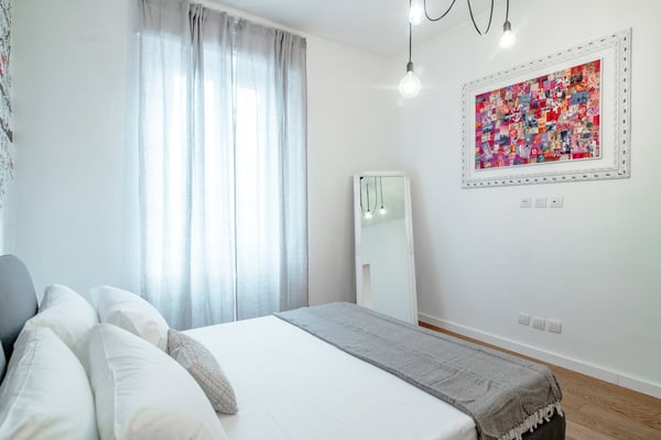 AFFITTASI MENSILMENTE Villa pronta all'uso in centro Lugano con importante vista lago 15
