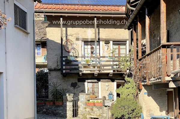 Luminosa casa di charme a Gordola in contesto residenziale. 4