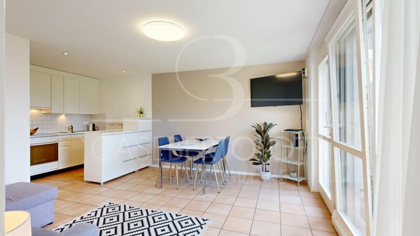 Sonnenverwöhnte Gartenwohnung mit Seesicht, Pool und Jacuzzi in Vairano 10