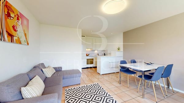 Sonnenverwöhnte Gartenwohnung mit Seesicht, Pool und Jacuzzi in Vairano 9