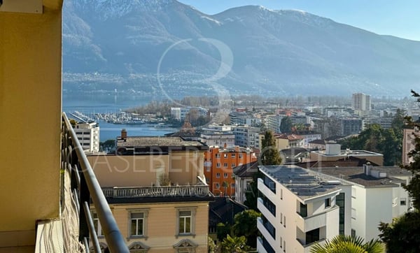 Licht, Lage, Lebensqualität - Ihre Wohlfühloase in Muralto 13