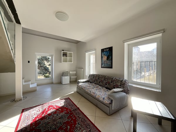 VENDESI - PROPRIETA INDIPENDENTE A DUE PASSI DAL CENTRO 5