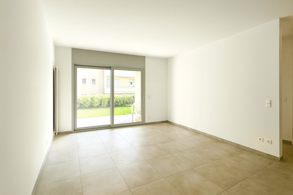 LUGANO - 2.5 LOCALI CENTRALE CON GIARDINO E LOCALE HOBBY 4